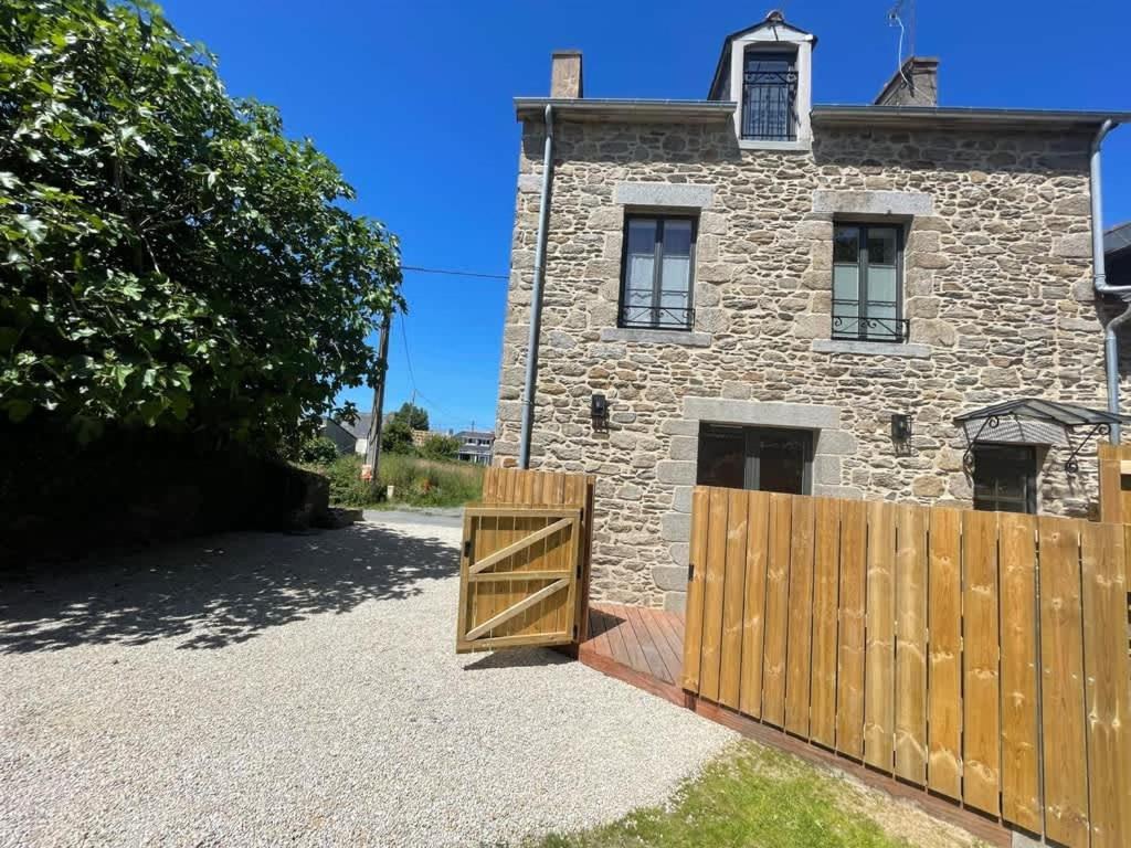 Le Rocher- Belle Maison De Charme -Jardin/Parking Cancale Bagian luar foto